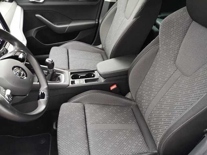 SKODA Octavia Combi 1.5 TSI Clever Matrix*Navi*4xSHZ*