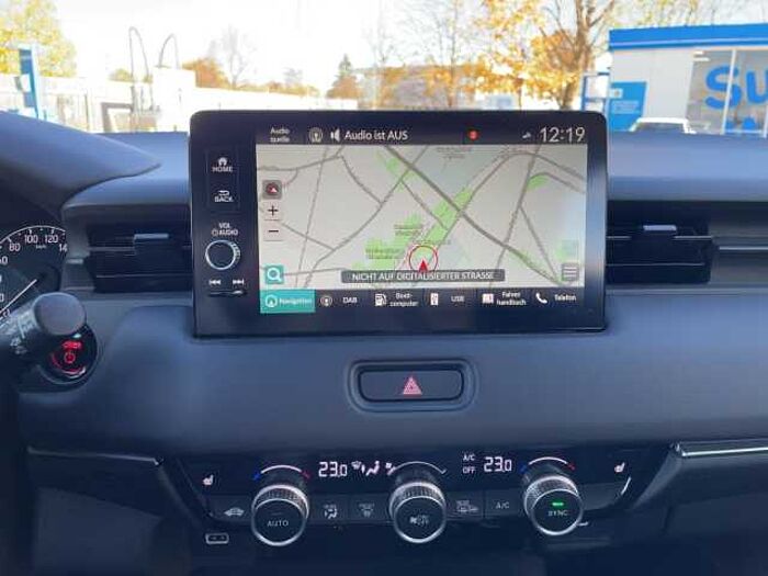 Honda HR-V 1.5 i-MMD Advance Navi* SHZ* Kamera* Klima*