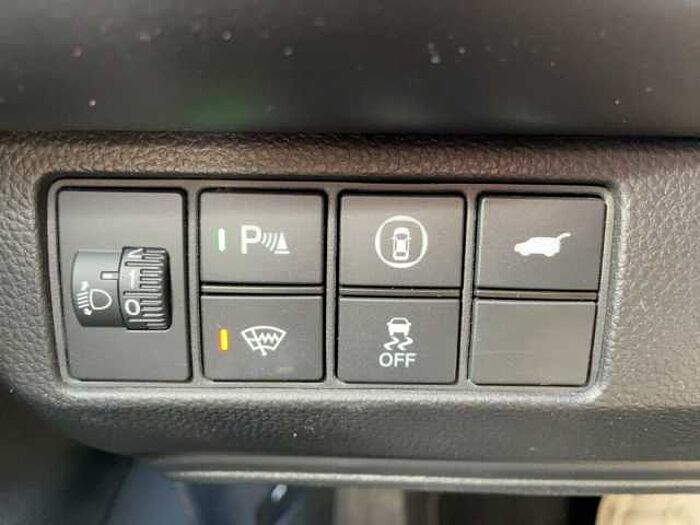 Honda HR-V 1.5 i-MMD Advance Navi* SHZ* Kamera* Klima*