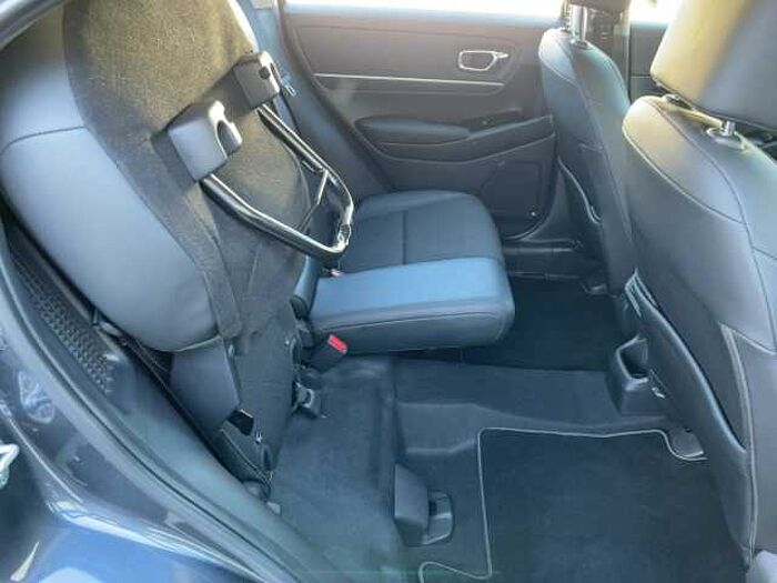 Honda HR-V 1.5 i-MMD Advance Navi* SHZ* Kamera* Klima*