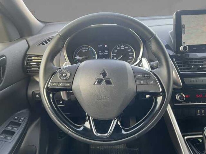 Mitsubishi Eclipse Cross 2.4 PHEV Plus Standhz. 4WD Navi+SHZ