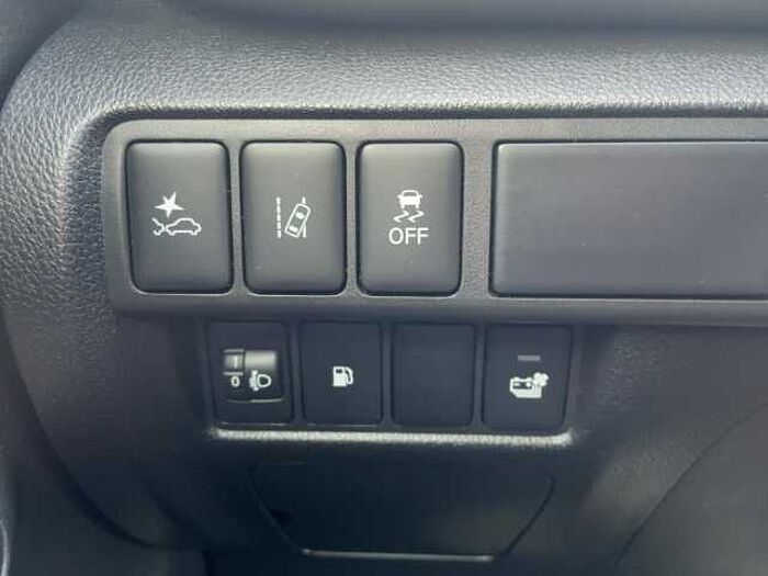 Mitsubishi Eclipse Cross 2.4 PHEV Plus Standhz. 4WD Navi+SHZ