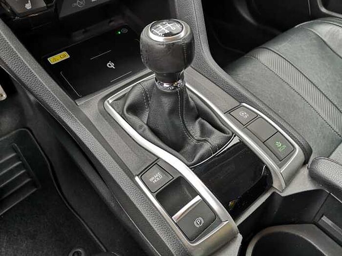 Honda Civic 1.5 VTEC Executive Limousine Navi* Leder*