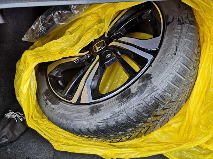 Honda Civic 1.5 VTEC Executive Limousine Navi* Leder*