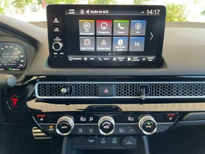Honda Civic 2.0i e: HEV Adv. BOSE* MY 2026 ACC+LED+Pano Advance