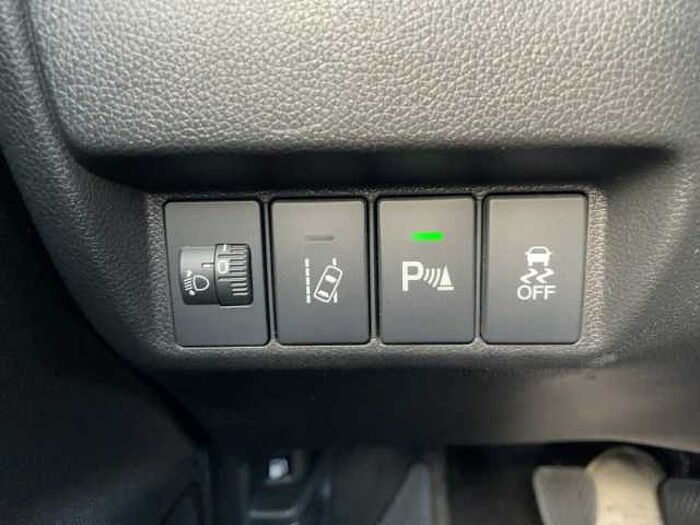 Honda Jazz 1.3 i-VTEC Comfort Navi+SHZ+PDC*