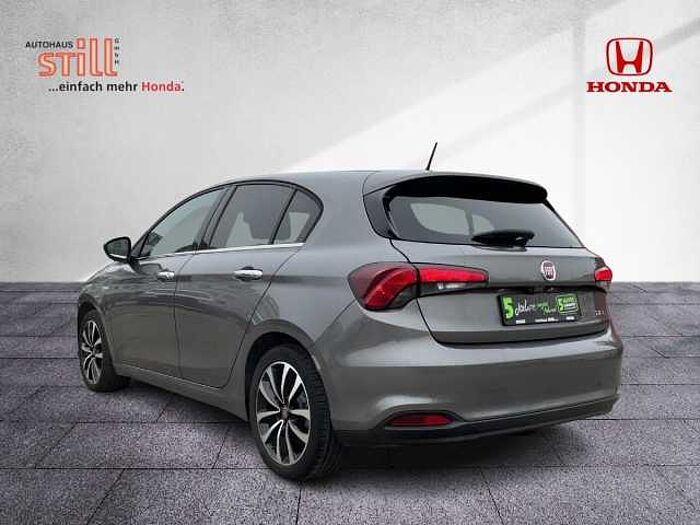 Fiat Tipo Hatchback 1.4 T-Jet Start &Stop Lounge Navi