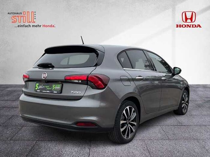 Fiat Tipo Hatchback 1.4 T-Jet Start &Stop Lounge Navi