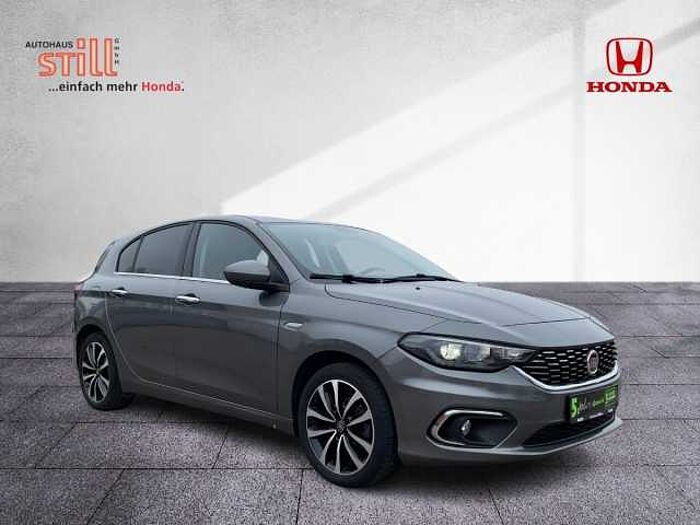 Fiat Tipo Hatchback 1.4 T-Jet Start &Stop Lounge Navi
