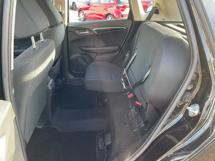 Honda Jazz 1.3 i-VTEC Comfort SHZ+Fernlichtass.+LM+PDC