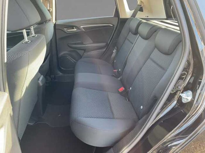 Honda Jazz 1.3 i-VTEC Comfort SHZ+Fernlichtass.+LM+PDC