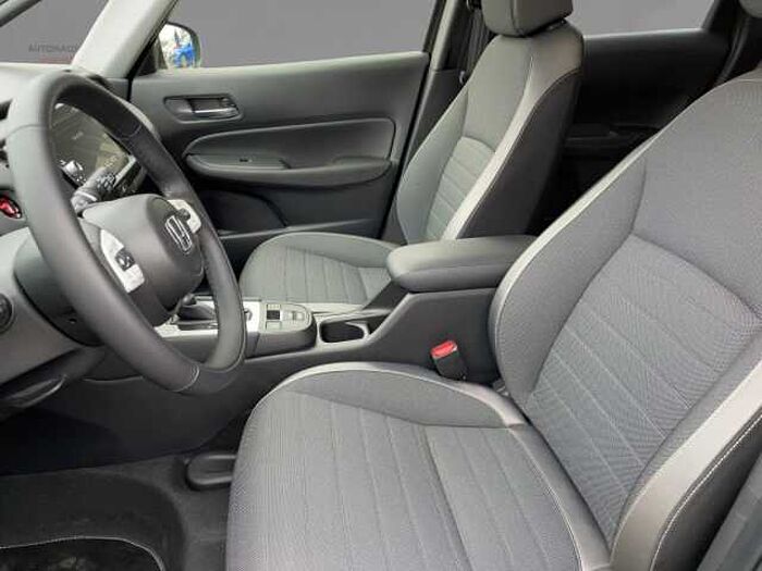 Honda Jazz 1.5 i-MMD Crosstar Advance Colour Paket