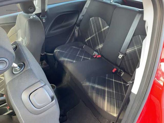 Opel Corsa E 1.4 Turbo ecoFlex Color Edition SHZ+LM