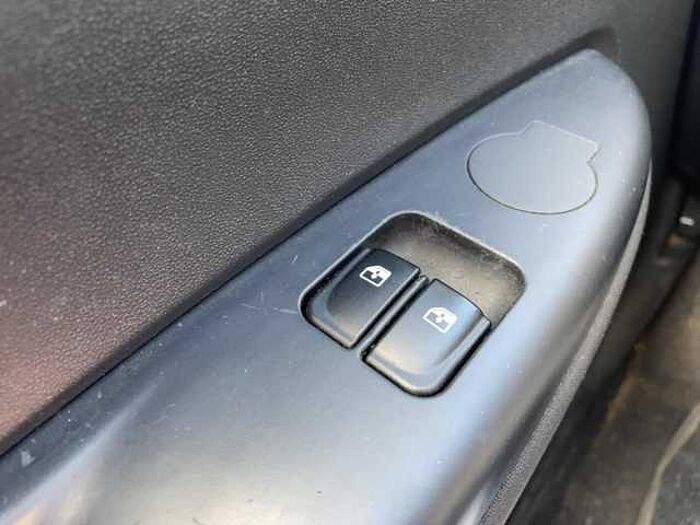 Hyundai i20 1.2 FIFA World Cup Edition TÜV*50.500km* 86PS