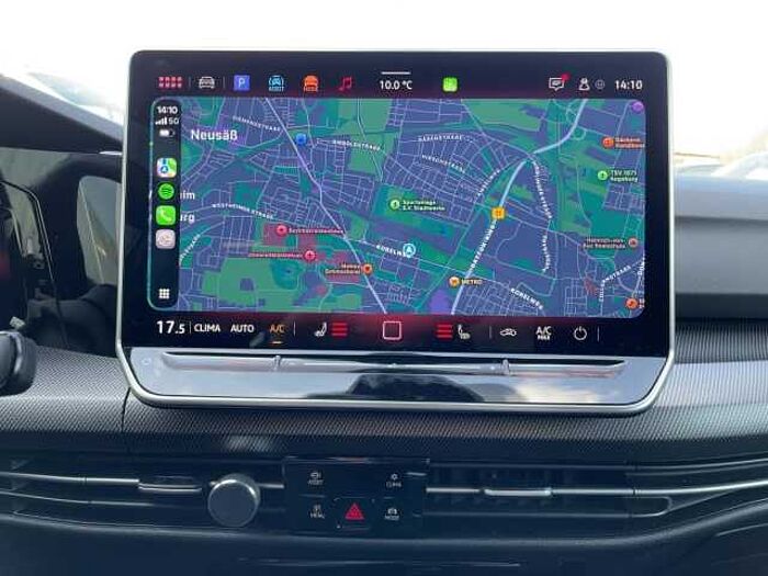 Volkswagen Golf VIII 1.5 TSI R-Line ACC+LED+Klimaautom.