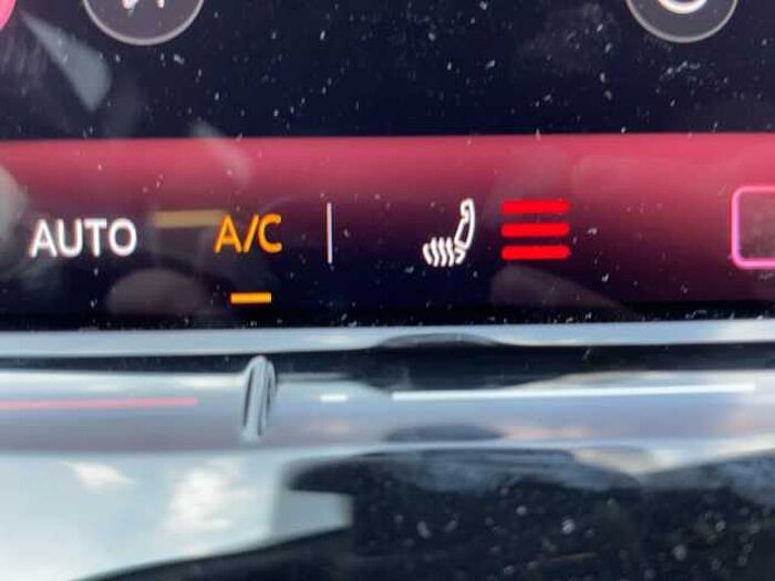 Volkswagen Golf VIII 1.5 TSI R-Line ACC+LED+Klimaautom.