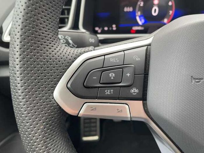 Volkswagen T-Roc 1.5 TSI R-Line ACC+LED+SHZ+Digital Cockpit
