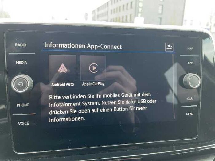 Volkswagen T-Roc 1.5 TSI R-Line ACC+LED+SHZ+Digital Cockpit