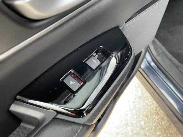 Honda CR-V 2.0i HYBRID Executive Navi* Leder* Kamera* i-MMD