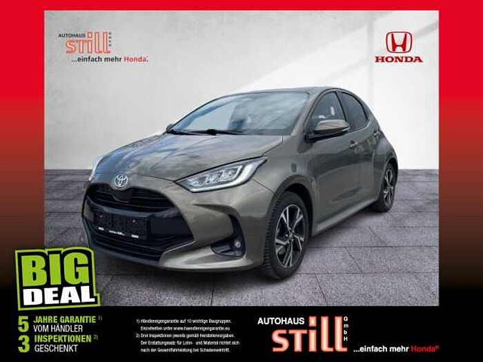 Toyota Yaris 1.5 D Team Deutschland ACC+LED+SHZ+Kam.+LM