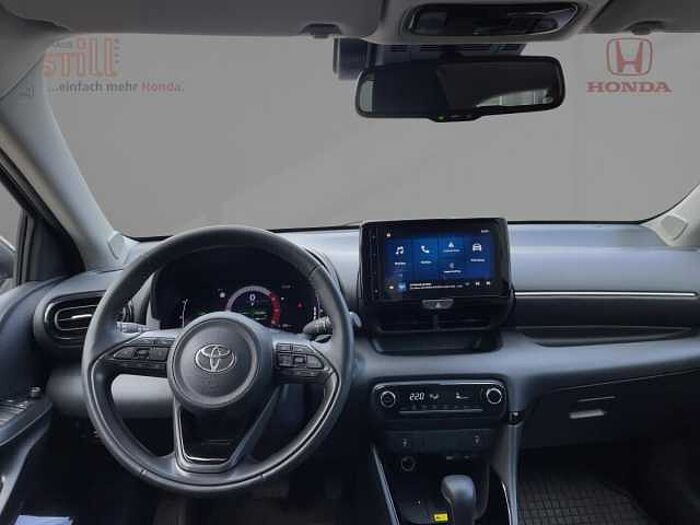 Toyota Yaris 1.5 D Team Deutschland ACC+LED+SHZ+Kam.+LM