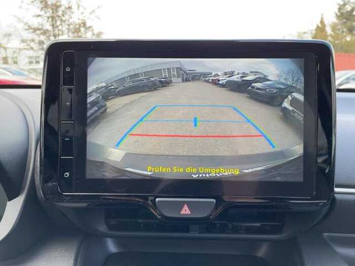 Toyota Yaris 1.5 D Team Deutschland ACC+LED+SHZ+Kam.+LM