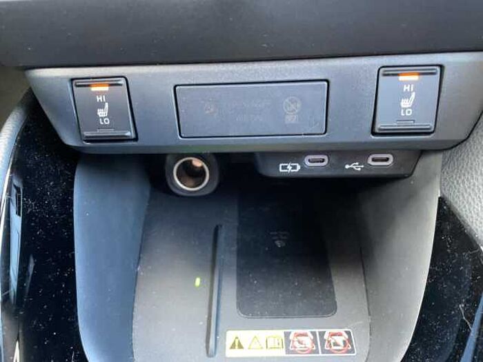 Toyota Yaris 1.5 D Team Deutschland ACC+LED+SHZ+Kam.+LM