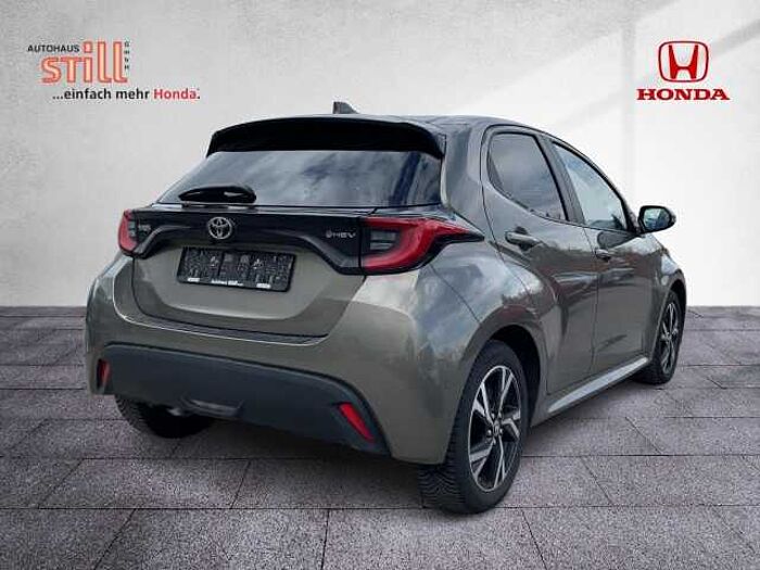 Toyota Yaris 1.5 D Team Deutschland ACC+LED+SHZ+Kam.+LM