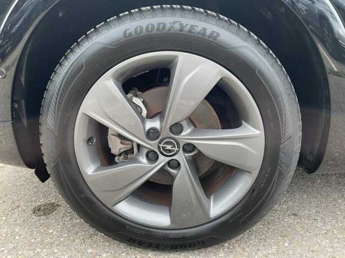 Opel Grandland 1.2 Turbo Navi Ultimate AHK+Alcantara X