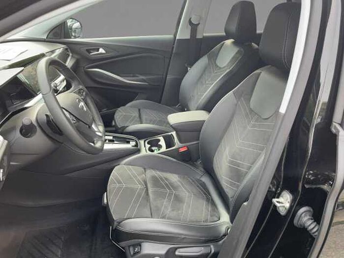 Opel Grandland 1.2 Turbo Navi Ultimate AHK+Alcantara X