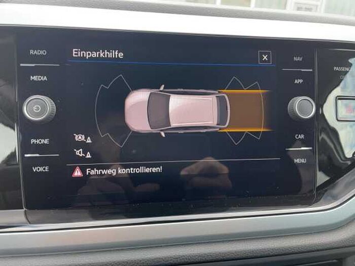 Volkswagen Taigo 1.0 TSI Goal ACC+LED+SHZ+Klimaautom.+LM