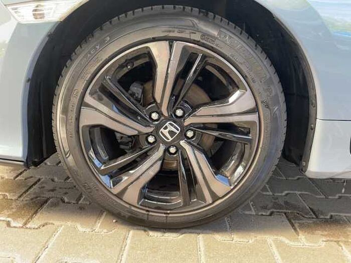 Honda Civic 1.0 VTEC Elegance ACC+Navi+SHZ+Klimaautom.