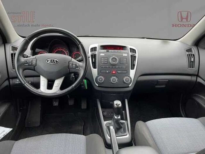 Kia ceed 1.4 Vision Facelift cee'd
