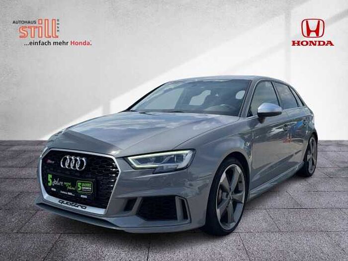 Audi RS 3 Sportback 2.5 quattro TFSI LED+Navi+SHZ+LM RS3
