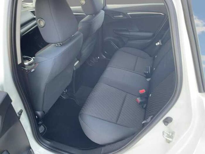 Honda Jazz 1.5 i-VTEC Dynamic Automatik LED+SHZ+LM