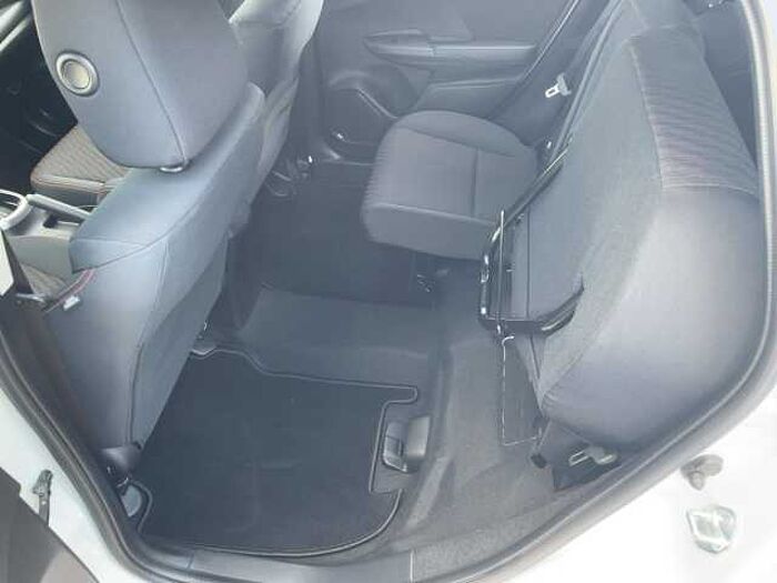 Honda Jazz 1.5 i-VTEC Dynamic Automatik LED+SHZ+LM