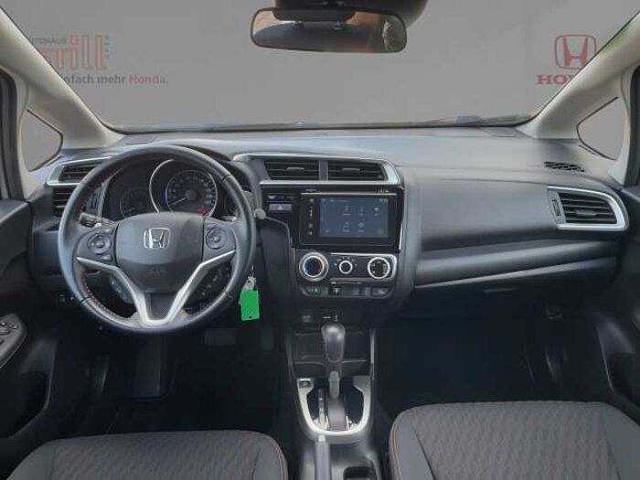 Honda Jazz 1.5 i-VTEC Dynamic Automatik LED+SHZ+LM