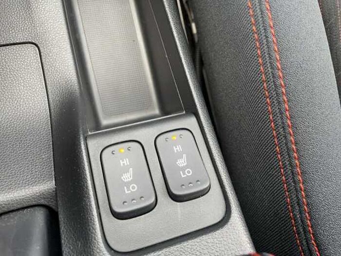 Honda Jazz 1.5 i-VTEC Dynamic Automatik LED+SHZ+LM