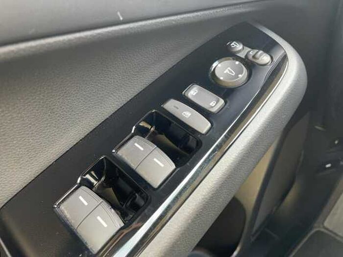 Honda HR-V 1.5 i-MMD Advance LED+Navi+SHZ+Klimaautom.