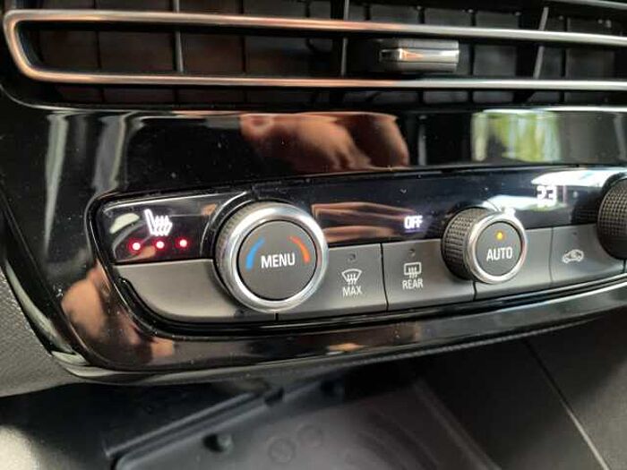 Opel Mokka 1.2 Turbo Ultimate Alcantara+LED+Navi+SHZ