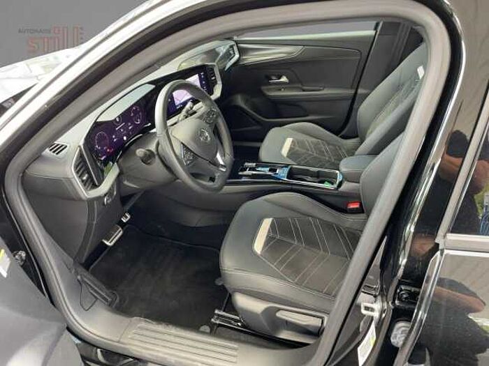 Opel Mokka 1.2 Turbo Ultimate Alcantara+LED+Navi+SHZ