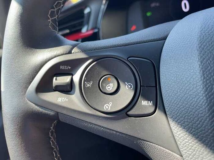 Opel Corsa F 1.2 Turbo GS Line LED+SHZ+Kamera+PDC