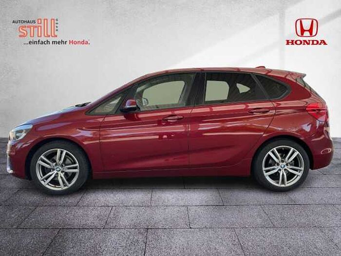BMW 218i Active Tourer Sport Line AHK+Navi+SHZ+ M+S 218