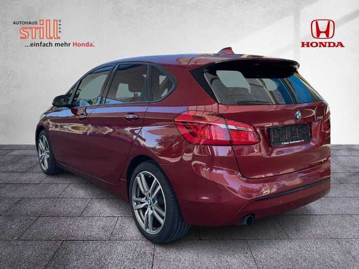 BMW 218i Active Tourer Sport Line AHK+Navi+SHZ+ M+S 218