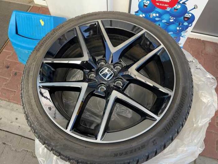 Honda Civic 2.0 i-MMD e:HEV Advance ACC+LED+Navi+Pano