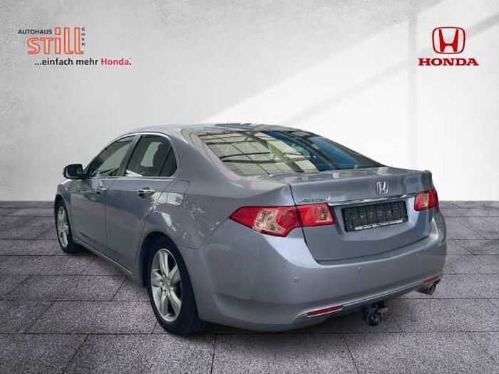 Honda Accord 2.0 Elegance 50 J. Edt. AHK+SHZ+KlimaA+PDC