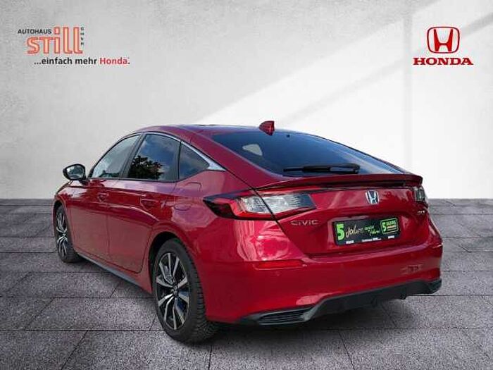 Honda Civic 2.0 i-MMD e: HEV Elegance ACC+LED+Navi+SHZ