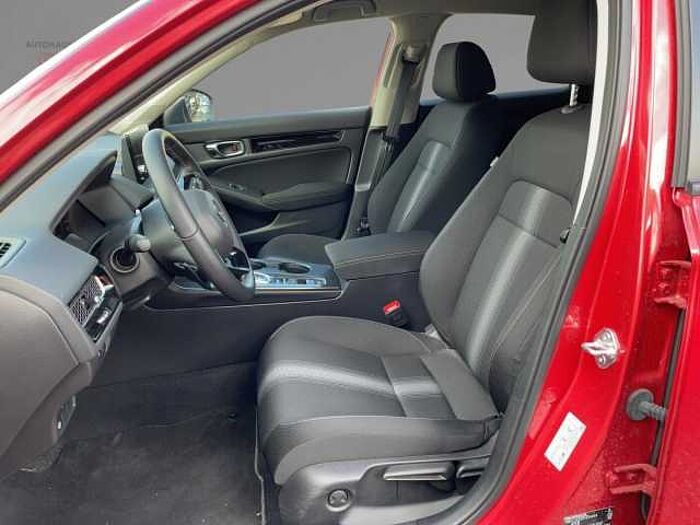 Honda Civic 2.0 i-MMD e: HEV Elegance ACC+LED+Navi+SHZ
