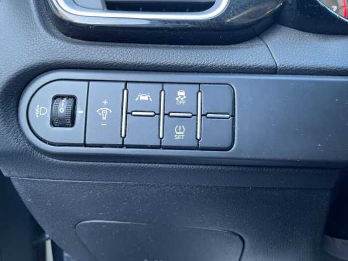 Kia ceed 1.4 T-GDI Vision Navi+SHZ+2xKlima+Kamera cee'd