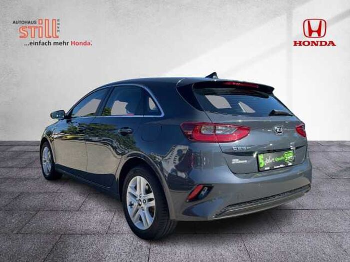 Kia ceed 1.4 T-GDI Vision Navi+SHZ+2xKlima+Kamera cee'd